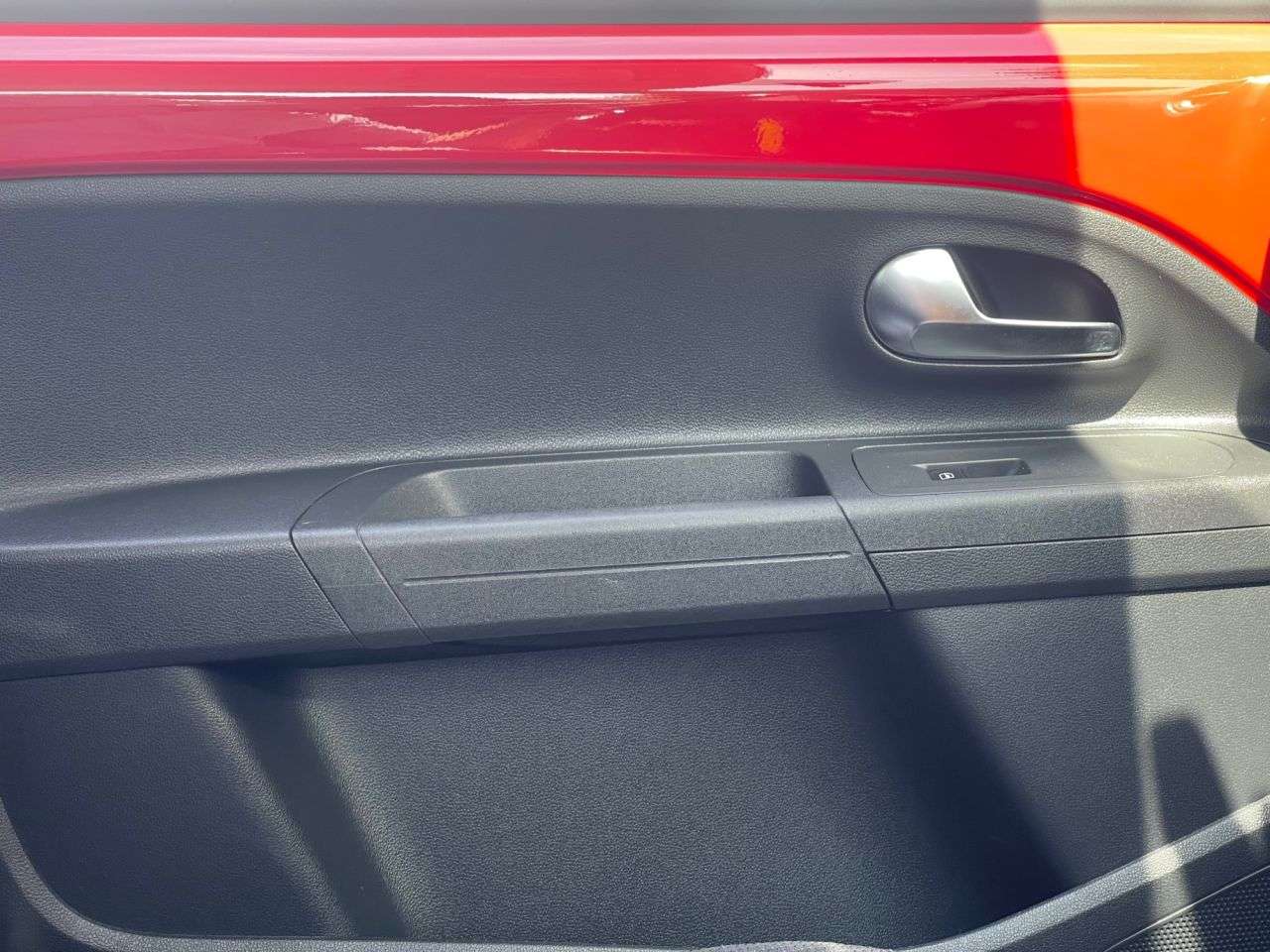 2016 VOLKSWAGEN UP! 2016 VOLKSWAGEN UP!