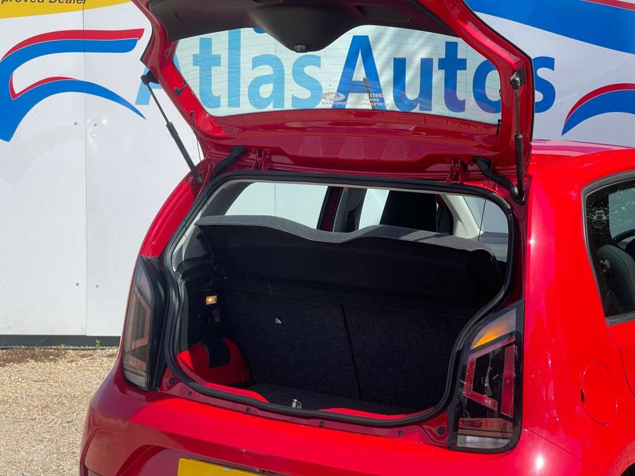 2016 VOLKSWAGEN UP! 2016 VOLKSWAGEN UP!