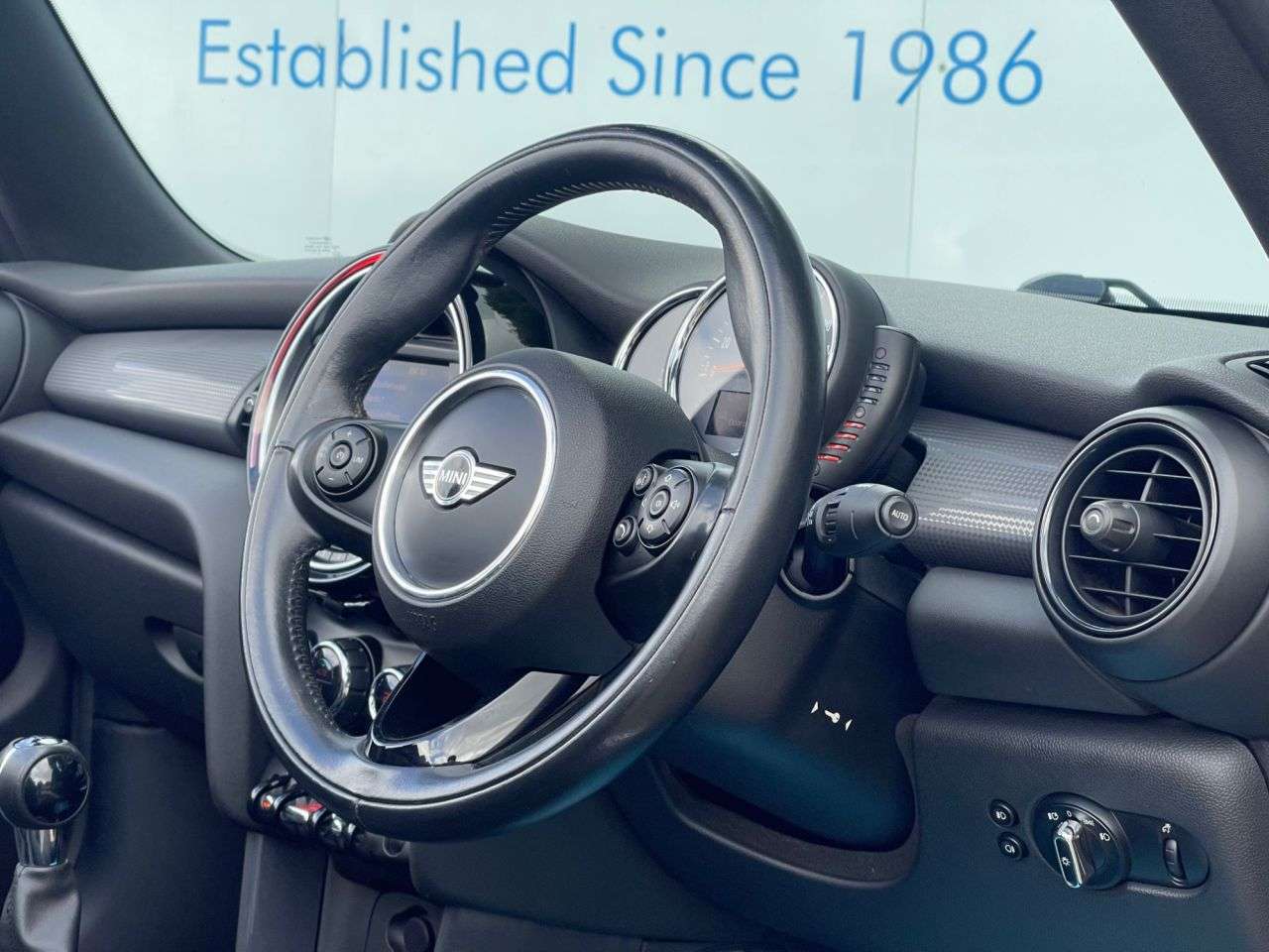 2017 MINI CONVERTIBLE 2017 MINI CONVERTIBLE