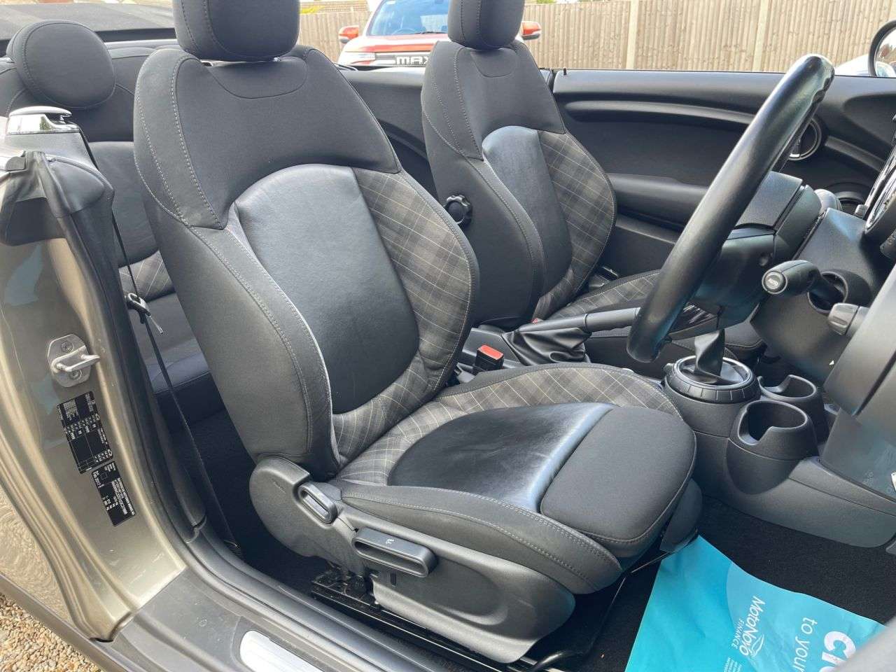 2017 MINI CONVERTIBLE 2017 MINI CONVERTIBLE