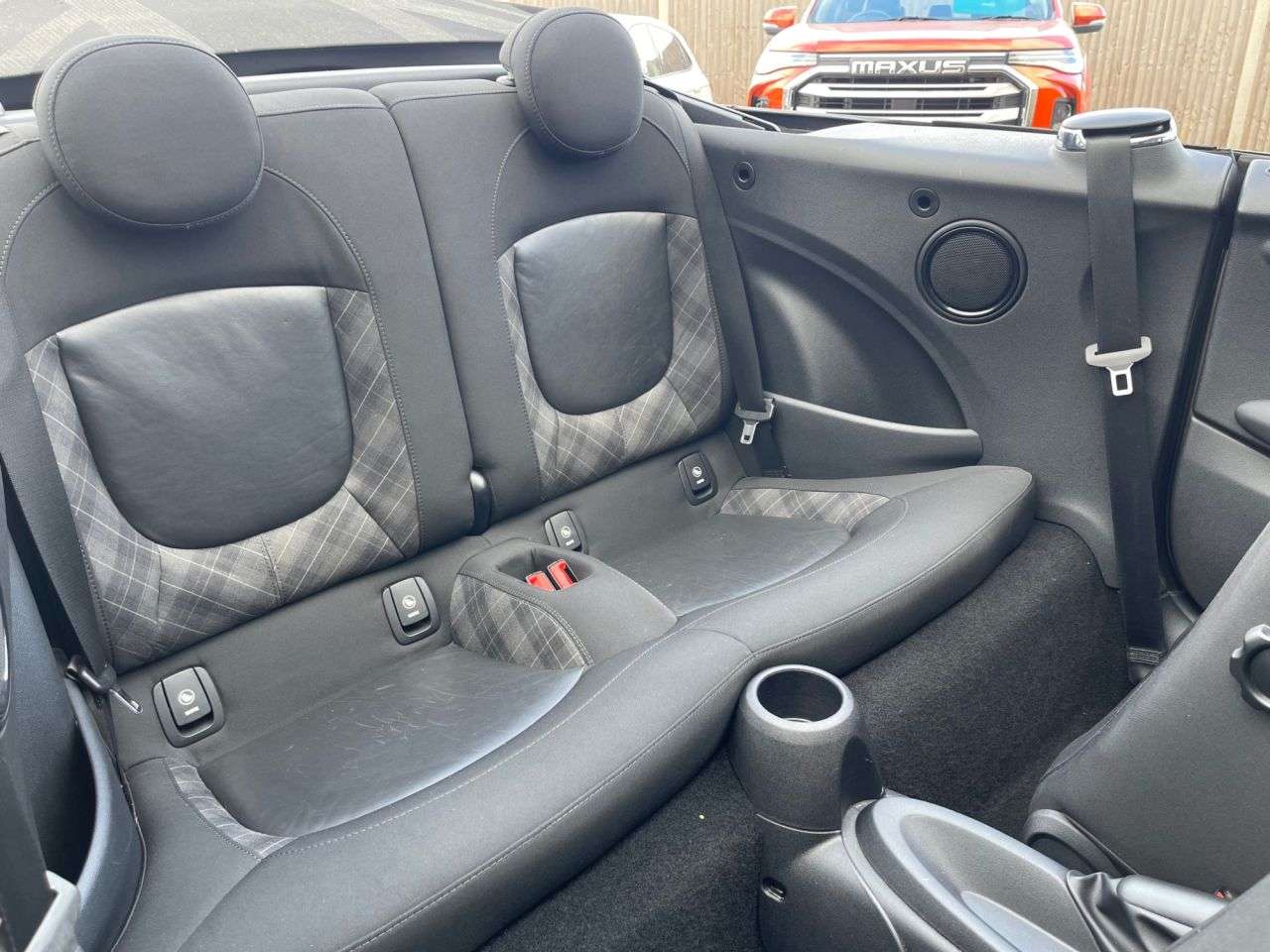 2017 MINI CONVERTIBLE 2017 MINI CONVERTIBLE