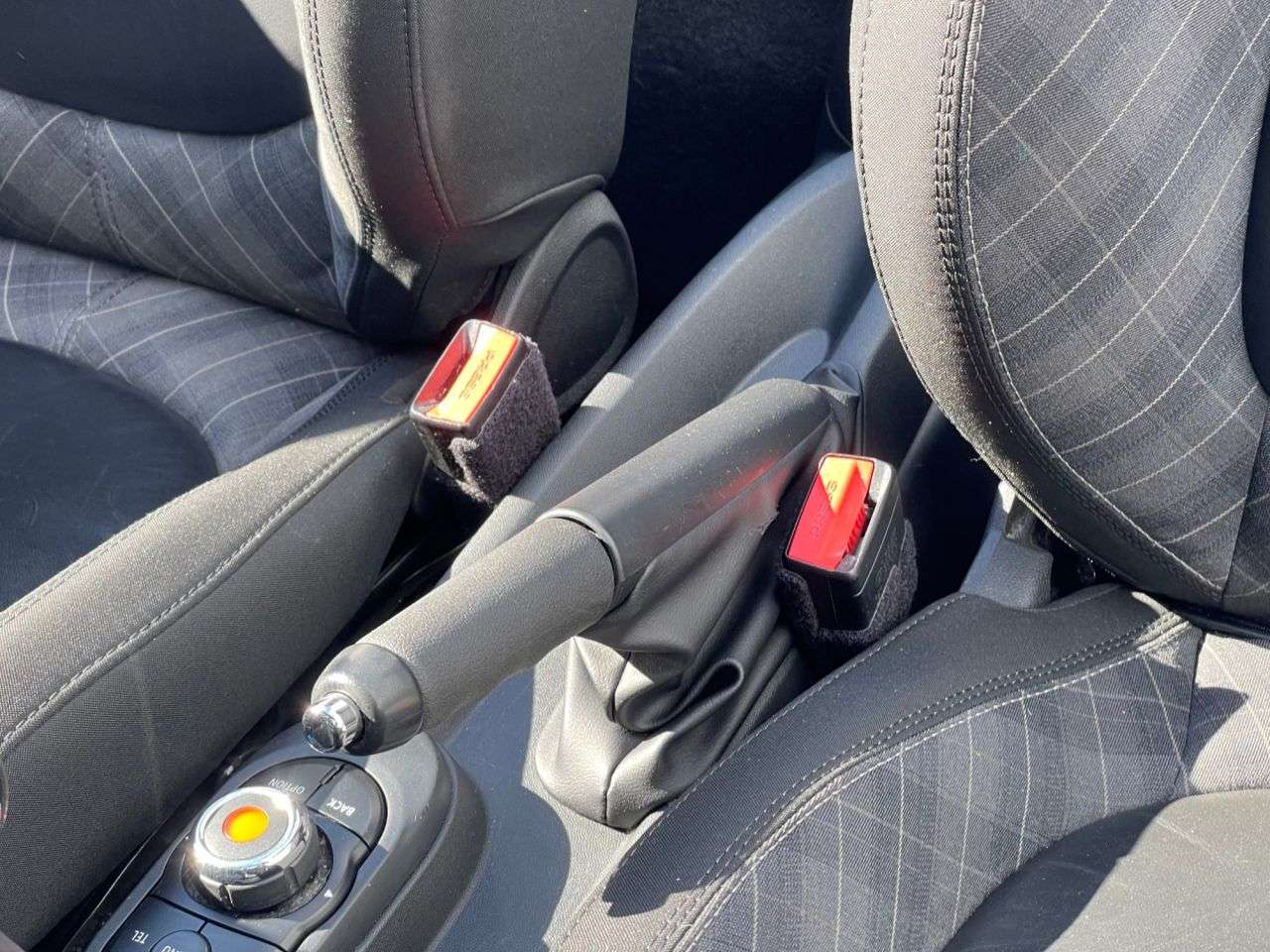 2017 MINI CONVERTIBLE 2017 MINI CONVERTIBLE