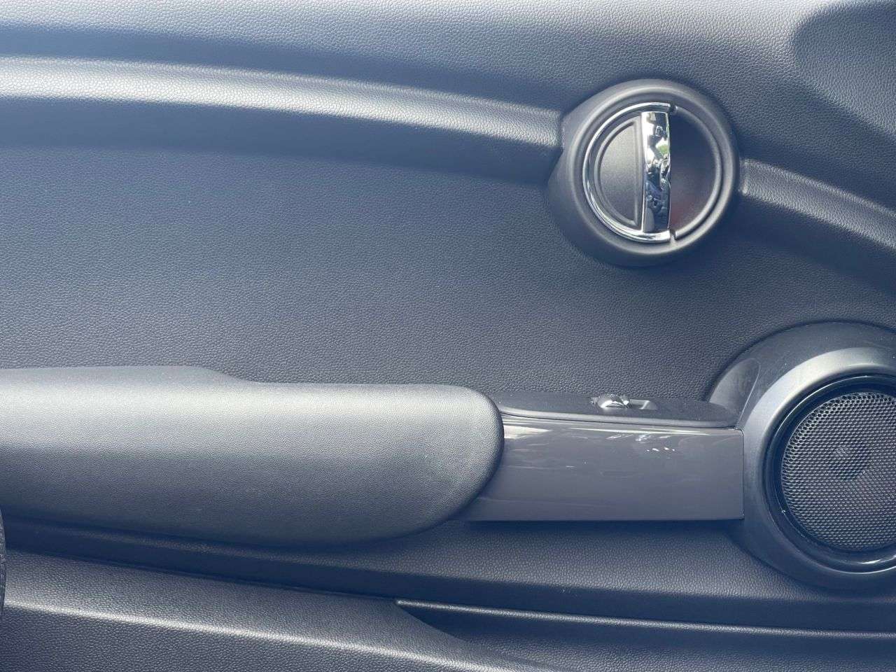 2017 MINI CONVERTIBLE 2017 MINI CONVERTIBLE