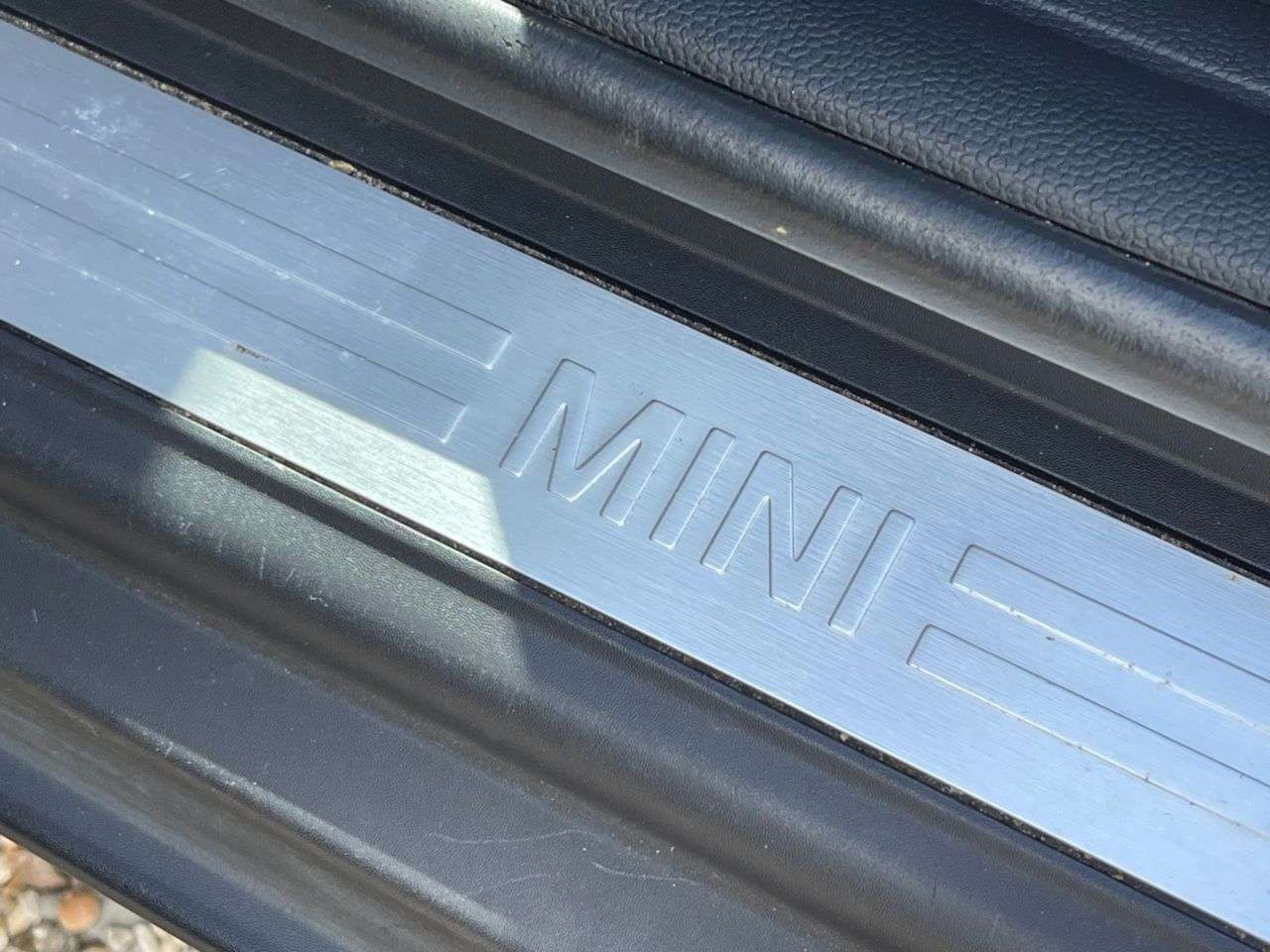 2017 MINI CONVERTIBLE 2017 MINI CONVERTIBLE