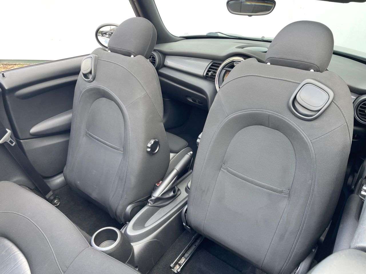 2017 MINI CONVERTIBLE 2017 MINI CONVERTIBLE