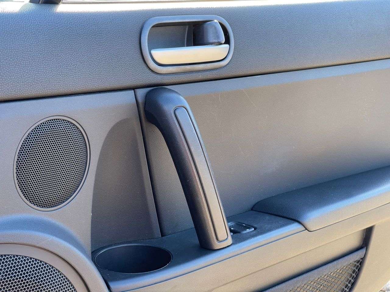 2010 MAZDA MX-5 2010 MAZDA MX-5