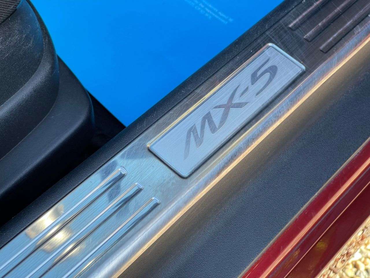 2010 MAZDA MX-5 2010 MAZDA MX-5