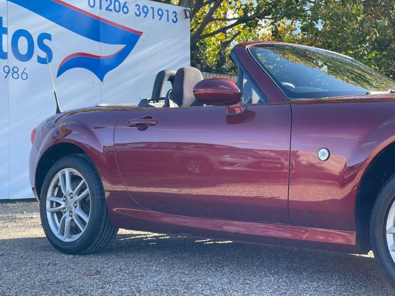 2010 MAZDA MX-5 2010 MAZDA MX-5