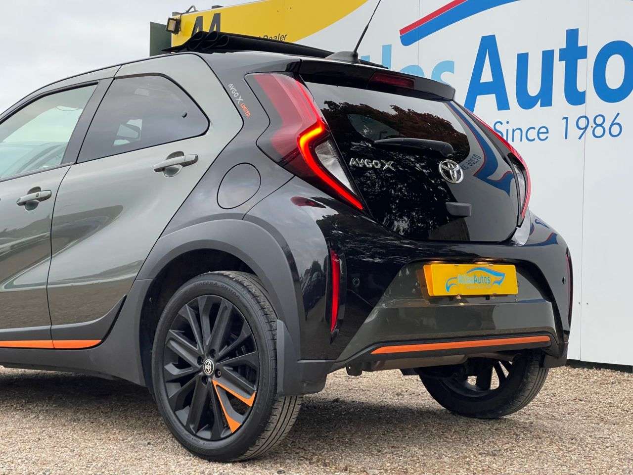 2022 TOYOTA AYGO X 2022 TOYOTA AYGO X