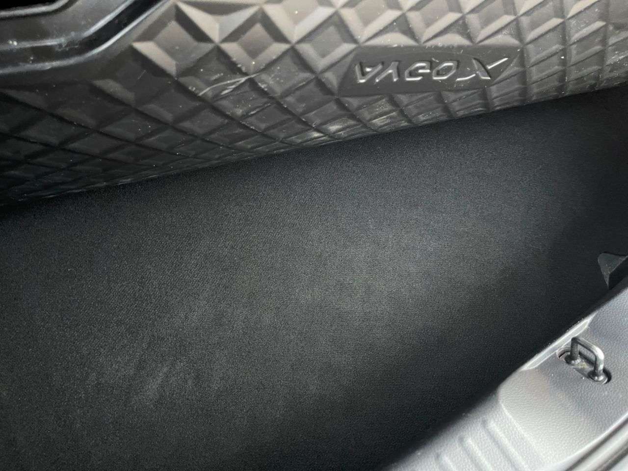 2022 TOYOTA AYGO X 2022 TOYOTA AYGO X