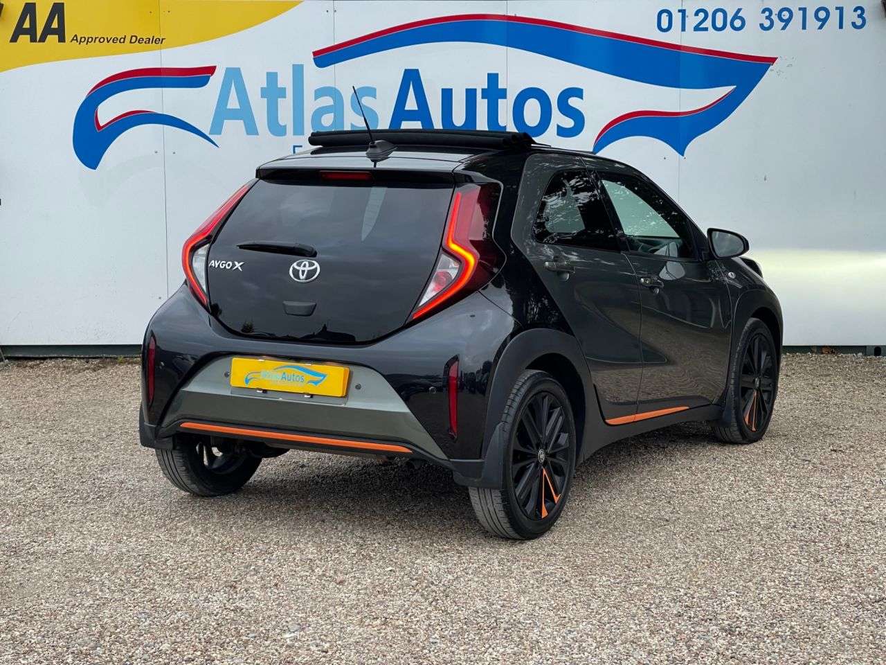 2022 TOYOTA AYGO X 2022 TOYOTA AYGO X