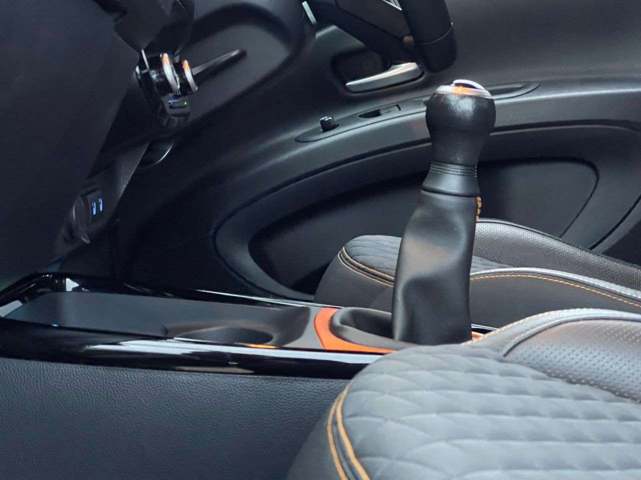 2022 TOYOTA AYGO X 2022 TOYOTA AYGO X