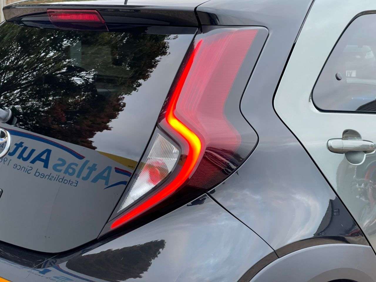 2022 TOYOTA AYGO X 2022 TOYOTA AYGO X