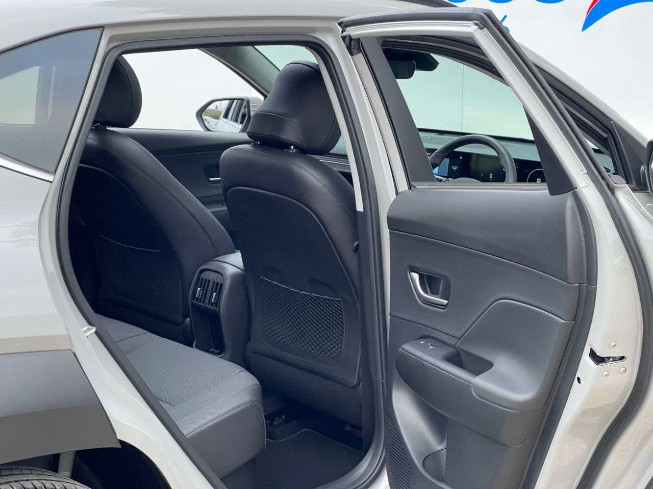 2024 HYUNDAI KONA 2024 HYUNDAI KONA