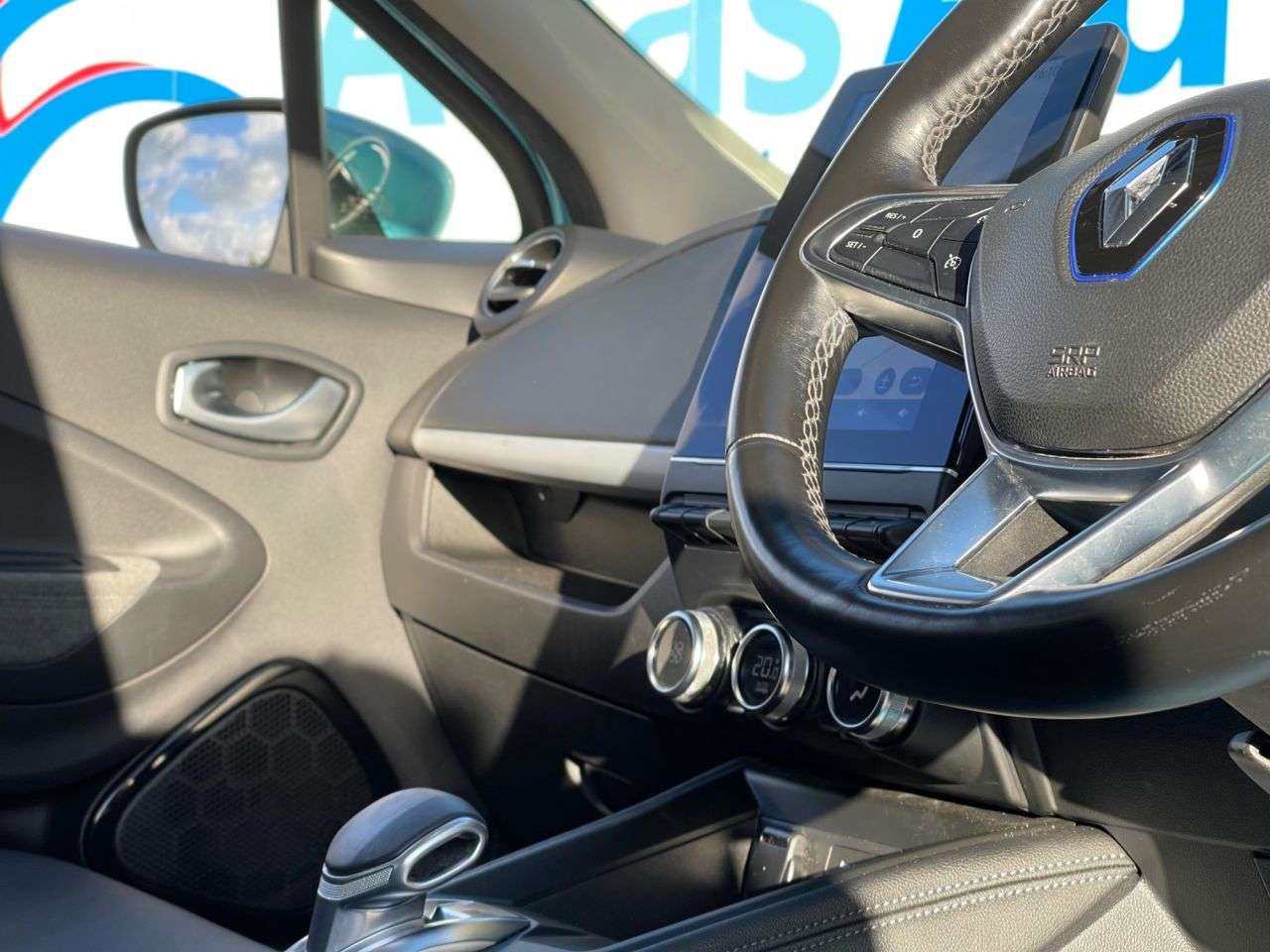2020 RENAULT ZOE 2020 RENAULT ZOE