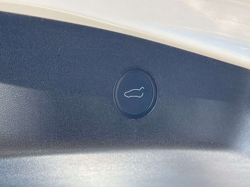 2021 TESLA MODEL 3 2021 TESLA MODEL 3