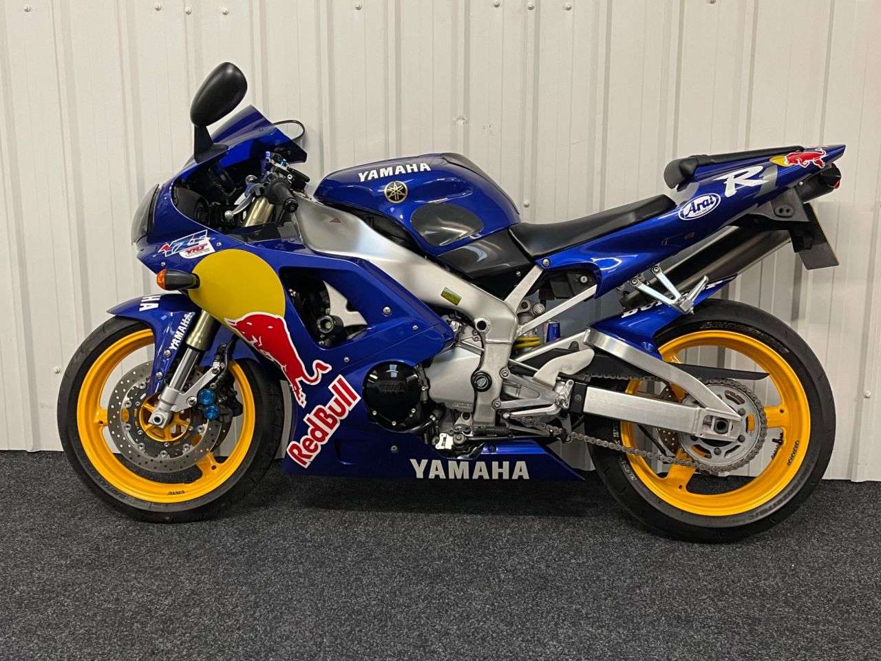 1999 YAMAHA YZF R1 1999 YAMAHA YZF R1