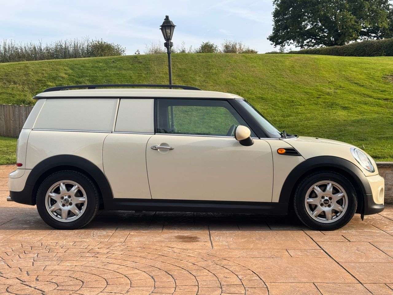 2013 MINI CLUBVAN 2013 MINI CLUBVAN