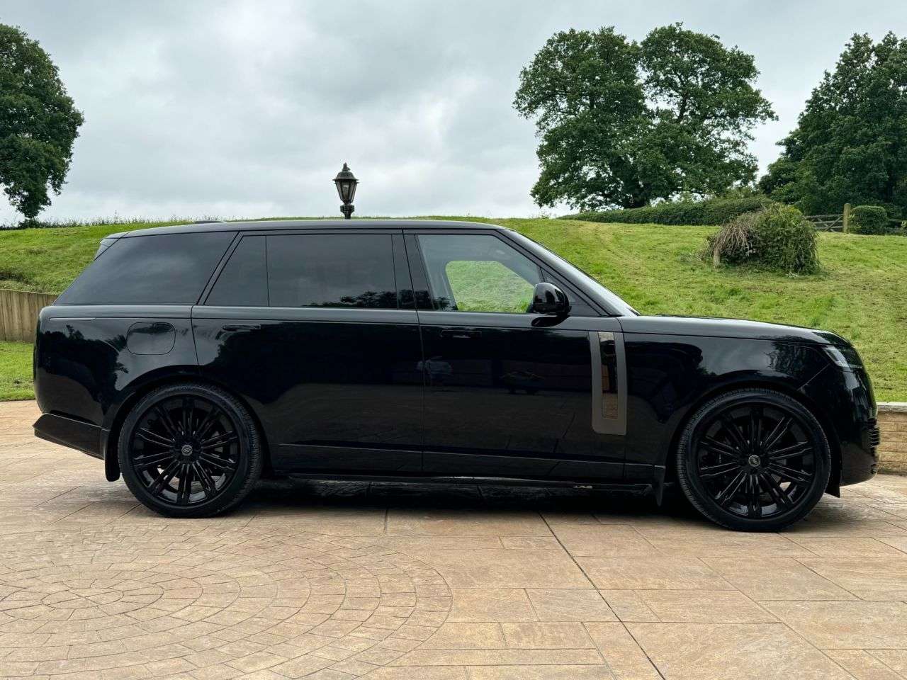 null LAND ROVER RANGE ROVER null LAND ROVER RANGE ROVER