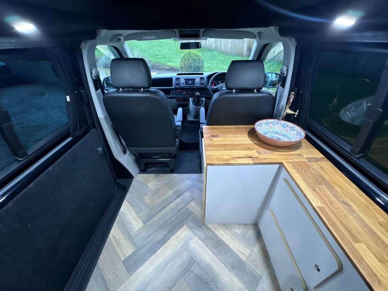 null VOLKSWAGEN TRANSPORTER null VOLKSWAGEN TRANSPORTER