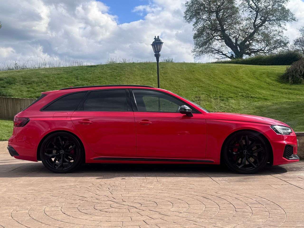 2018 AUDI RS4 AVANT 2018 AUDI RS4 AVANT