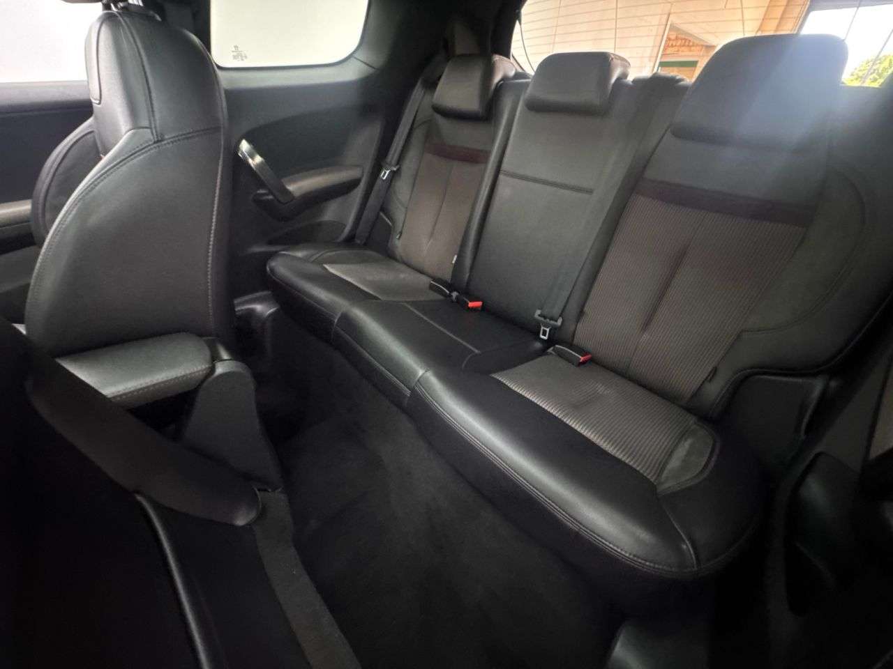 2014 PEUGEOT 208 2014 PEUGEOT 208