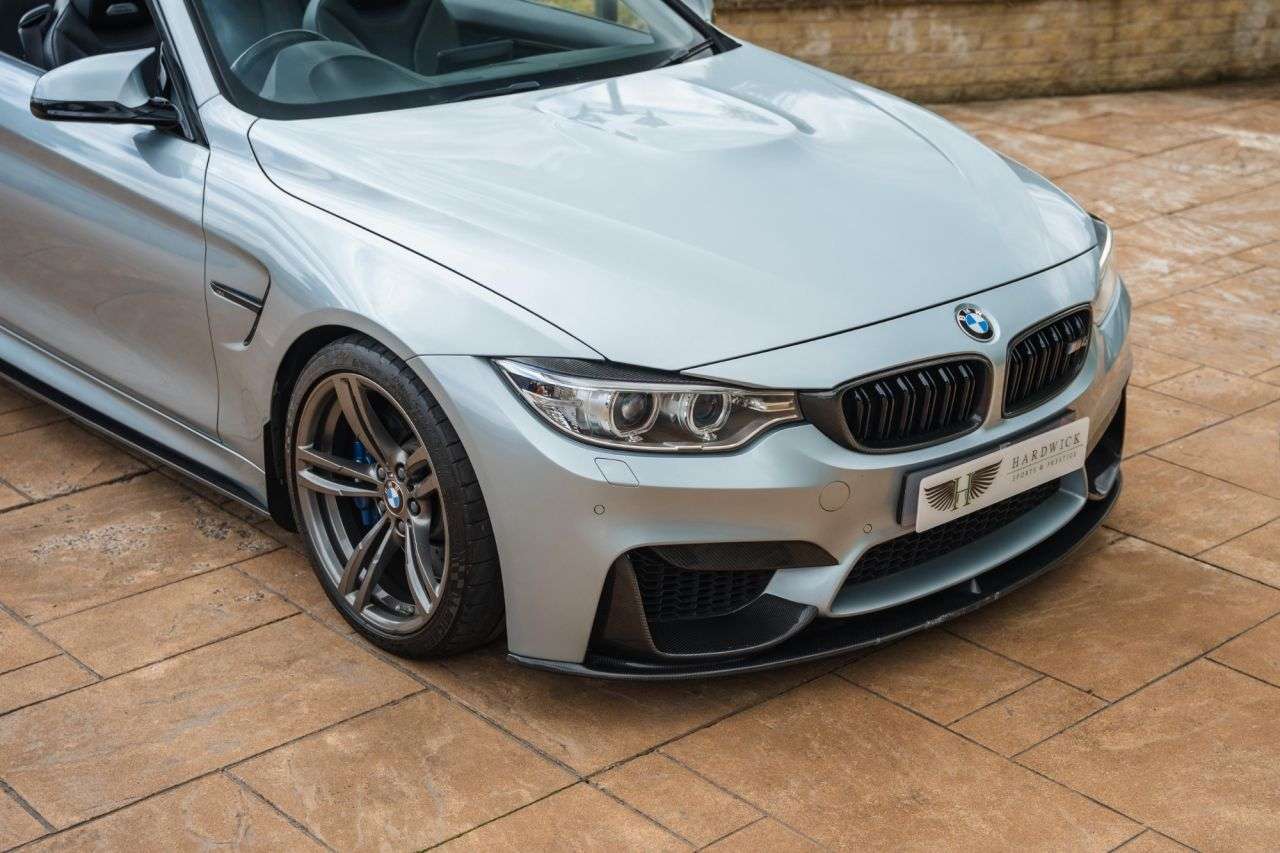 null BMW M4 null BMW M4