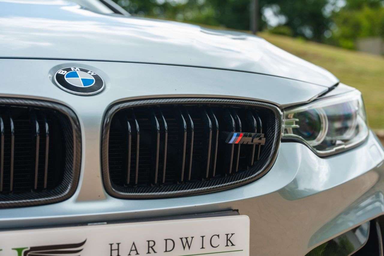 null BMW M4 null BMW M4