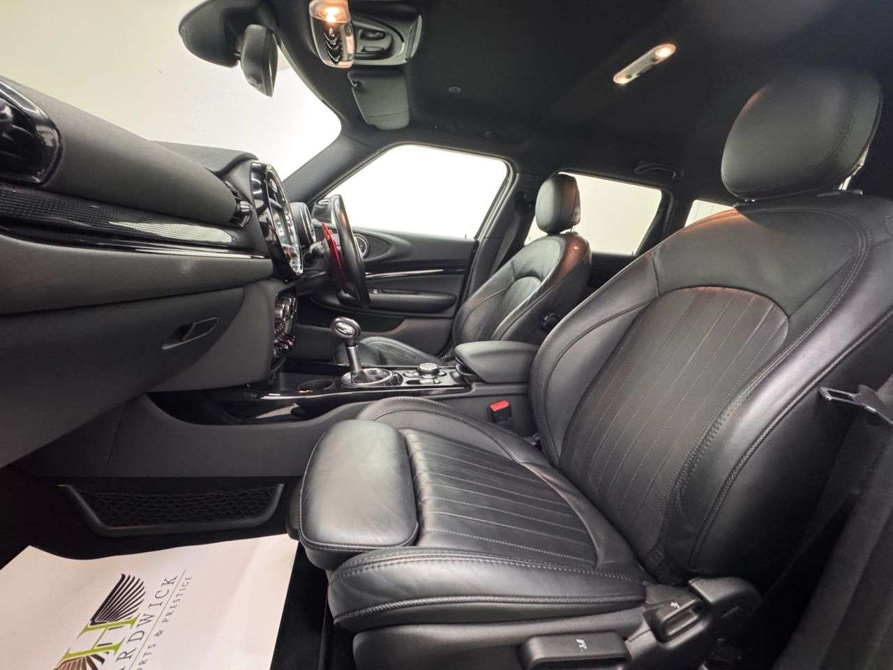 2017 MINI CLUBMAN 2017 MINI CLUBMAN