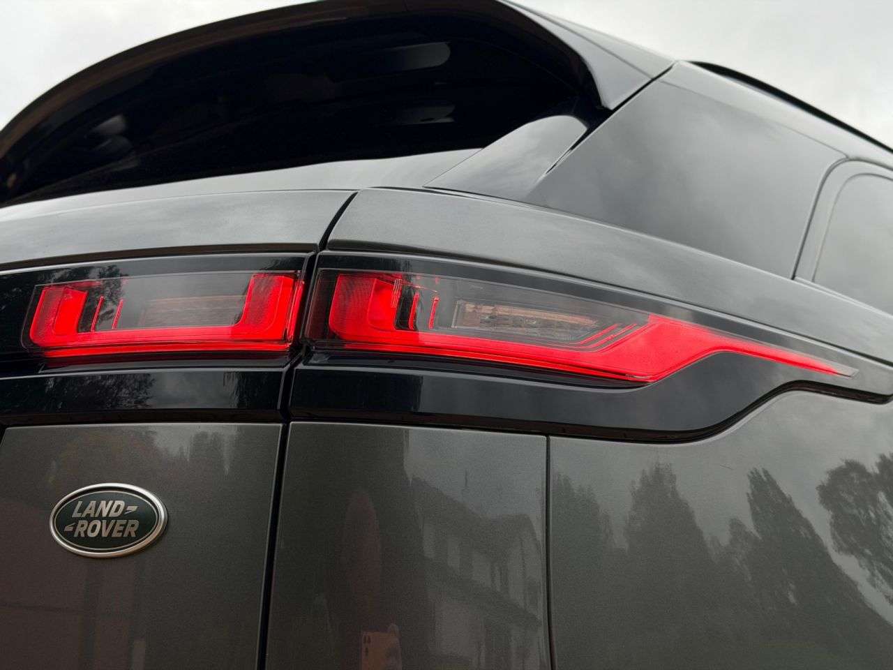 2018 LAND ROVER RANGE ROVER VELAR 2018 LAND ROVER RANGE ROVER VELAR