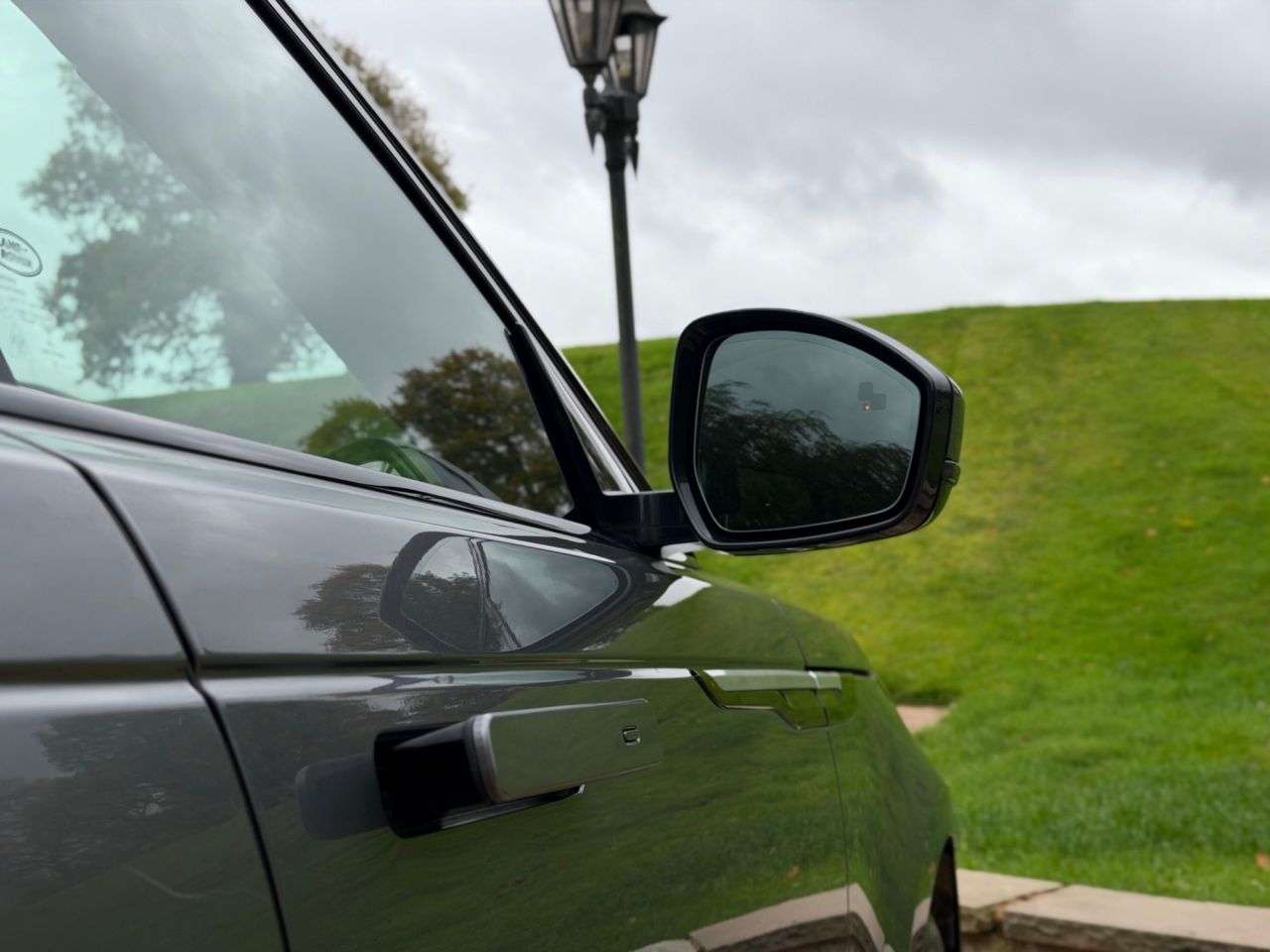 2018 LAND ROVER RANGE ROVER VELAR 2018 LAND ROVER RANGE ROVER VELAR