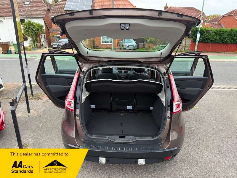 2009 RENAULT SCENIC 2009 RENAULT SCENIC
