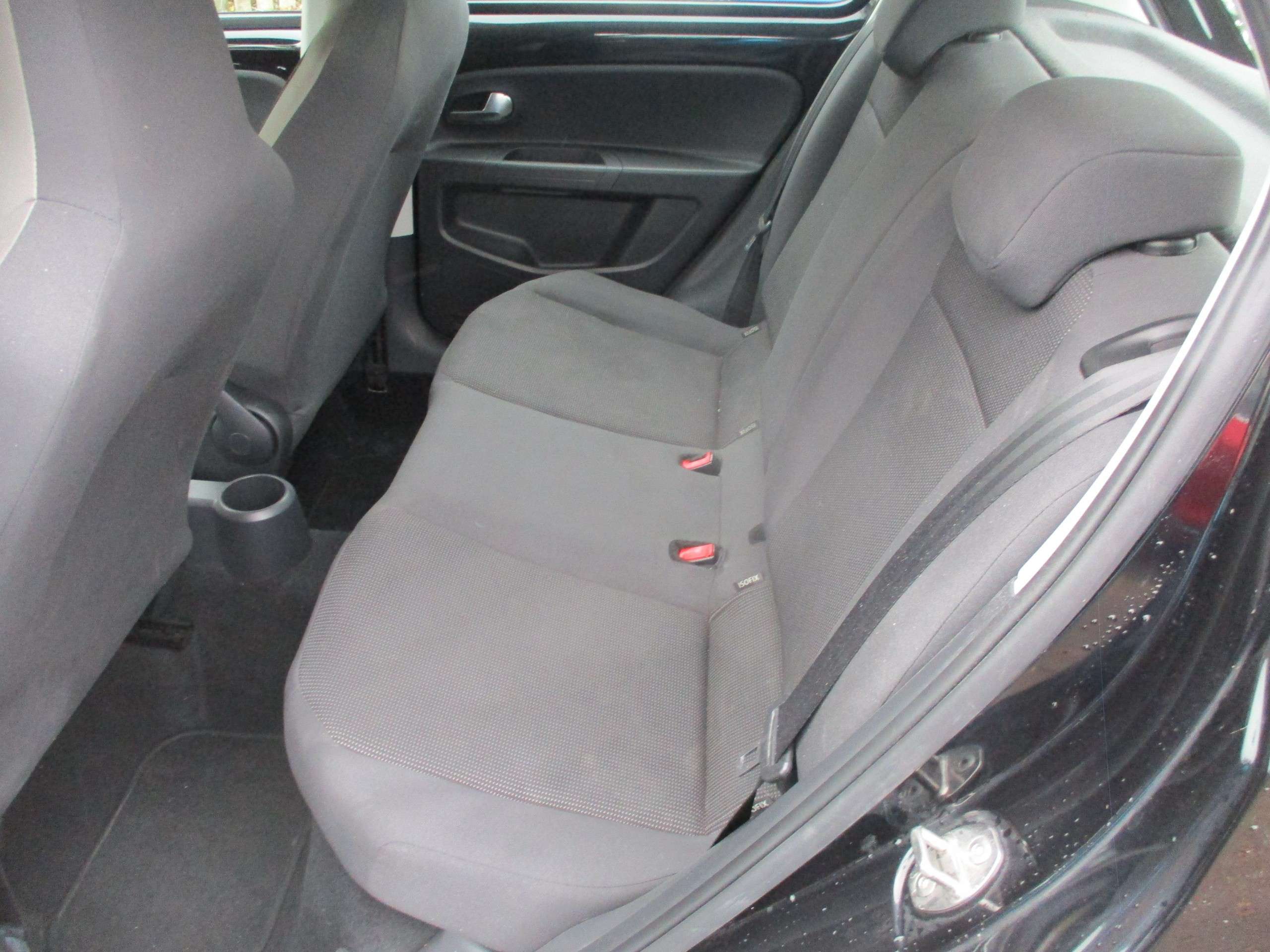 2014 VOLKSWAGEN UP! 2014 VOLKSWAGEN UP!