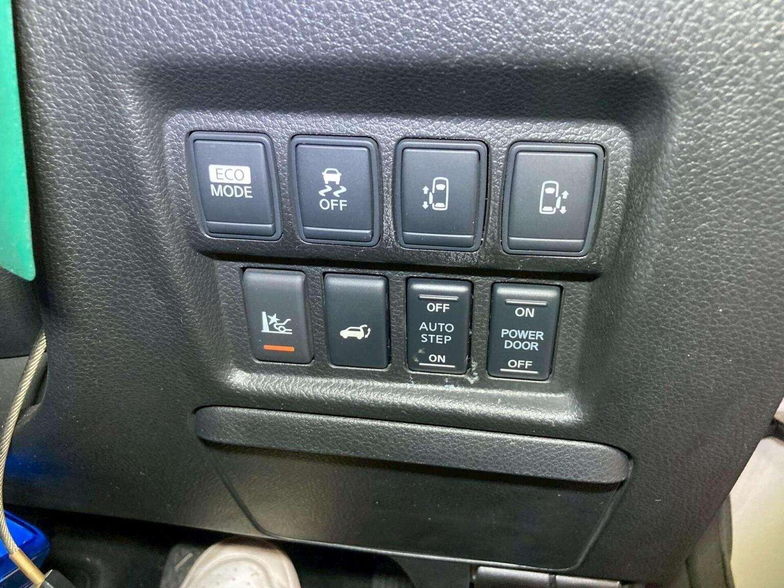 2013 NISSAN ELGRAND 2013 NISSAN ELGRAND