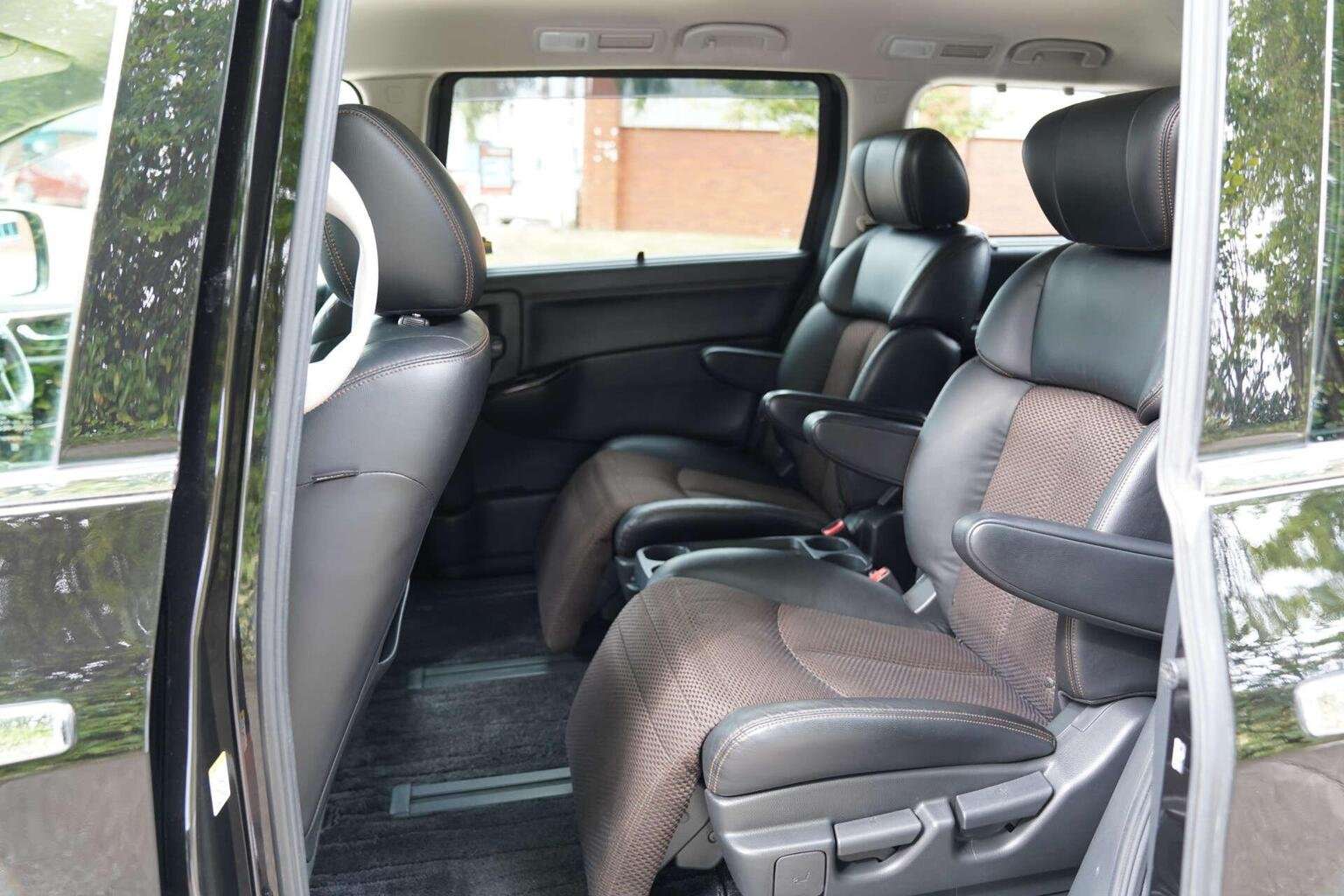 2011 NISSAN ELGRAND 2011 NISSAN ELGRAND