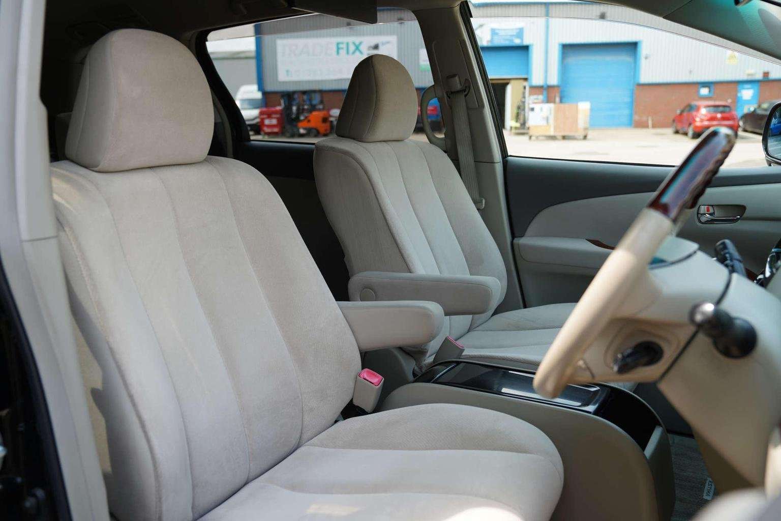 2011 TOYOTA ESTIMA 2011 TOYOTA ESTIMA