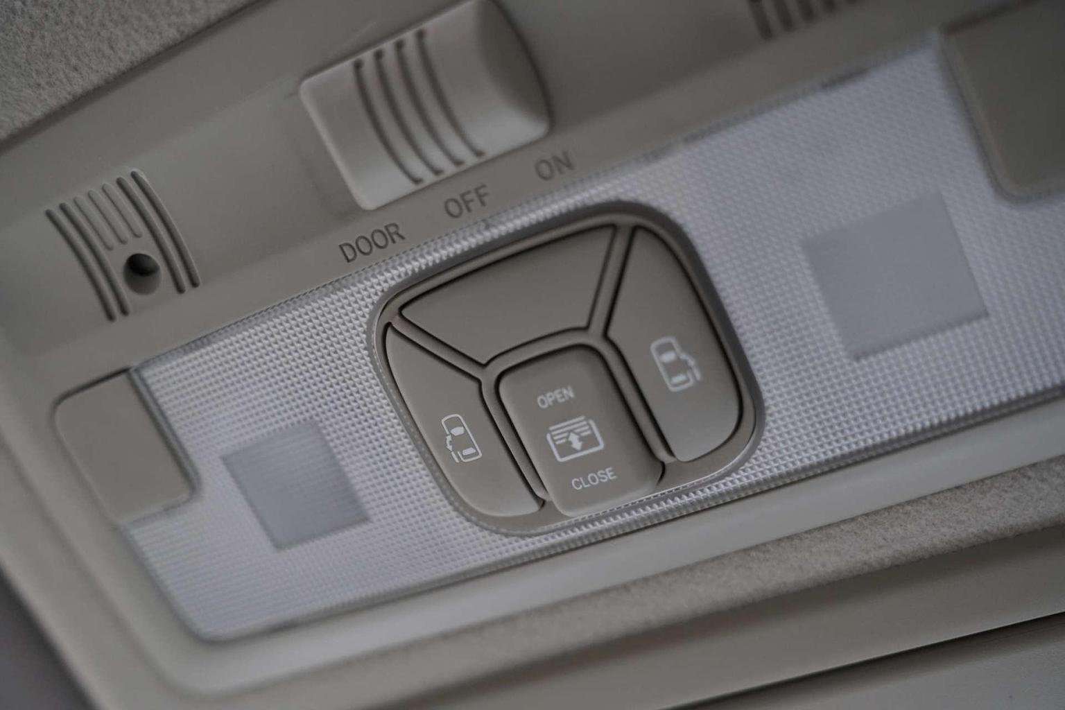 2011 TOYOTA ESTIMA 2011 TOYOTA ESTIMA