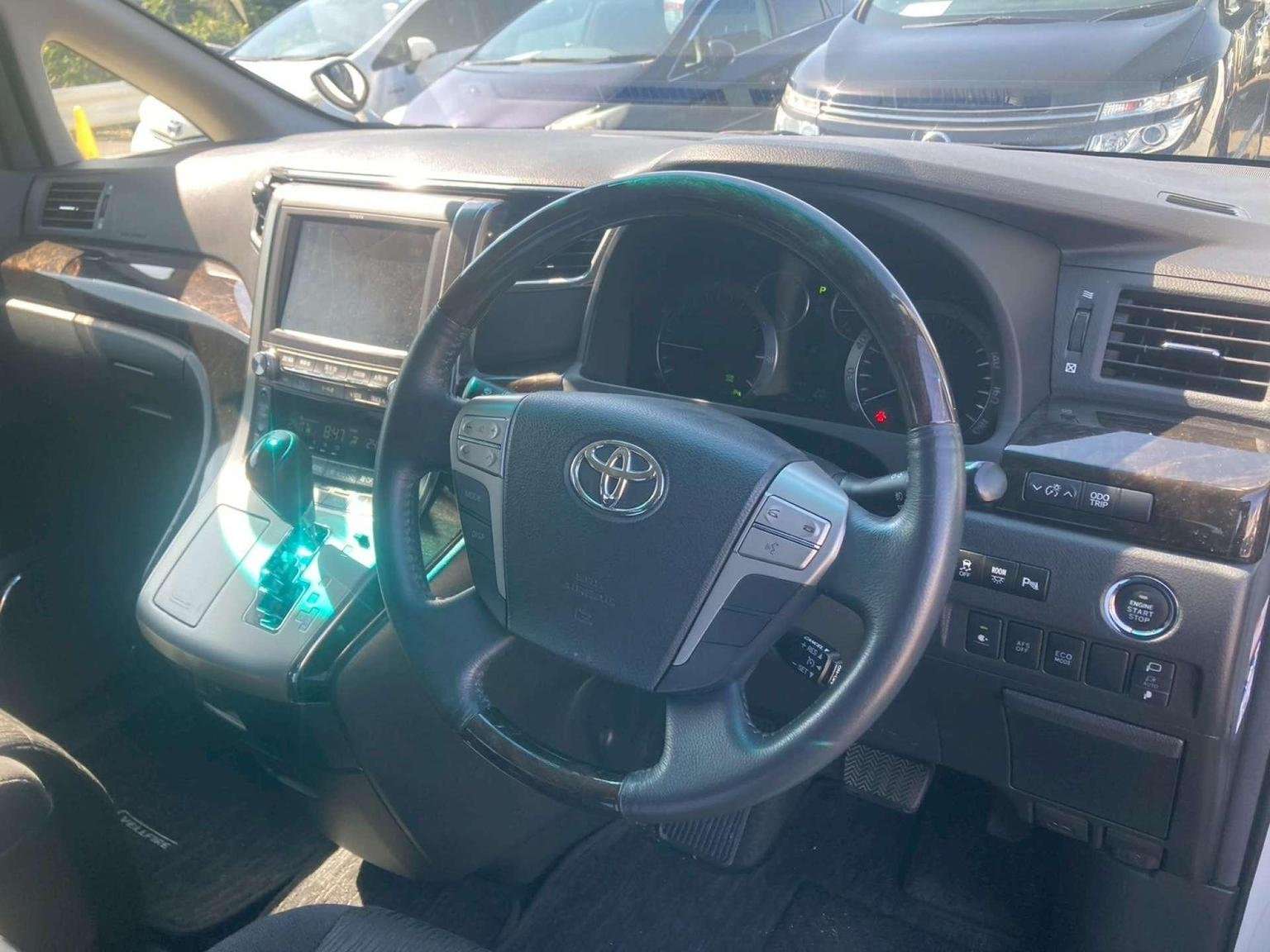 2014 TOYOTA VELLFIRE 2014 TOYOTA VELLFIRE