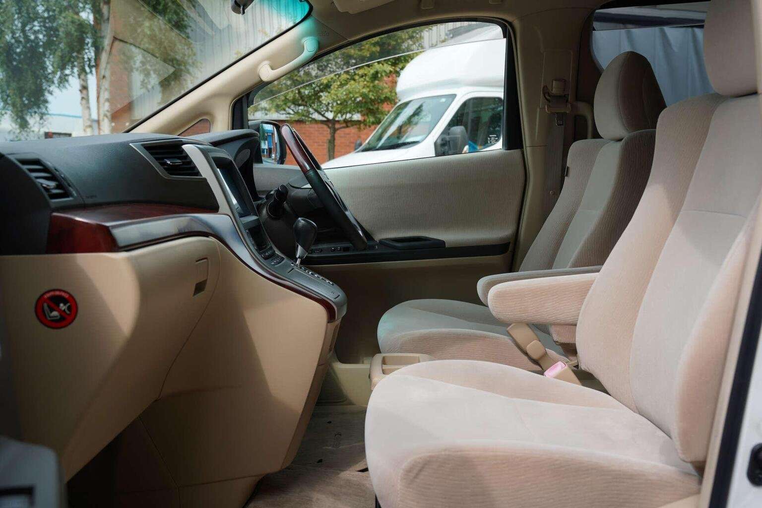 2010 TOYOTA ALPHARD 2010 TOYOTA ALPHARD