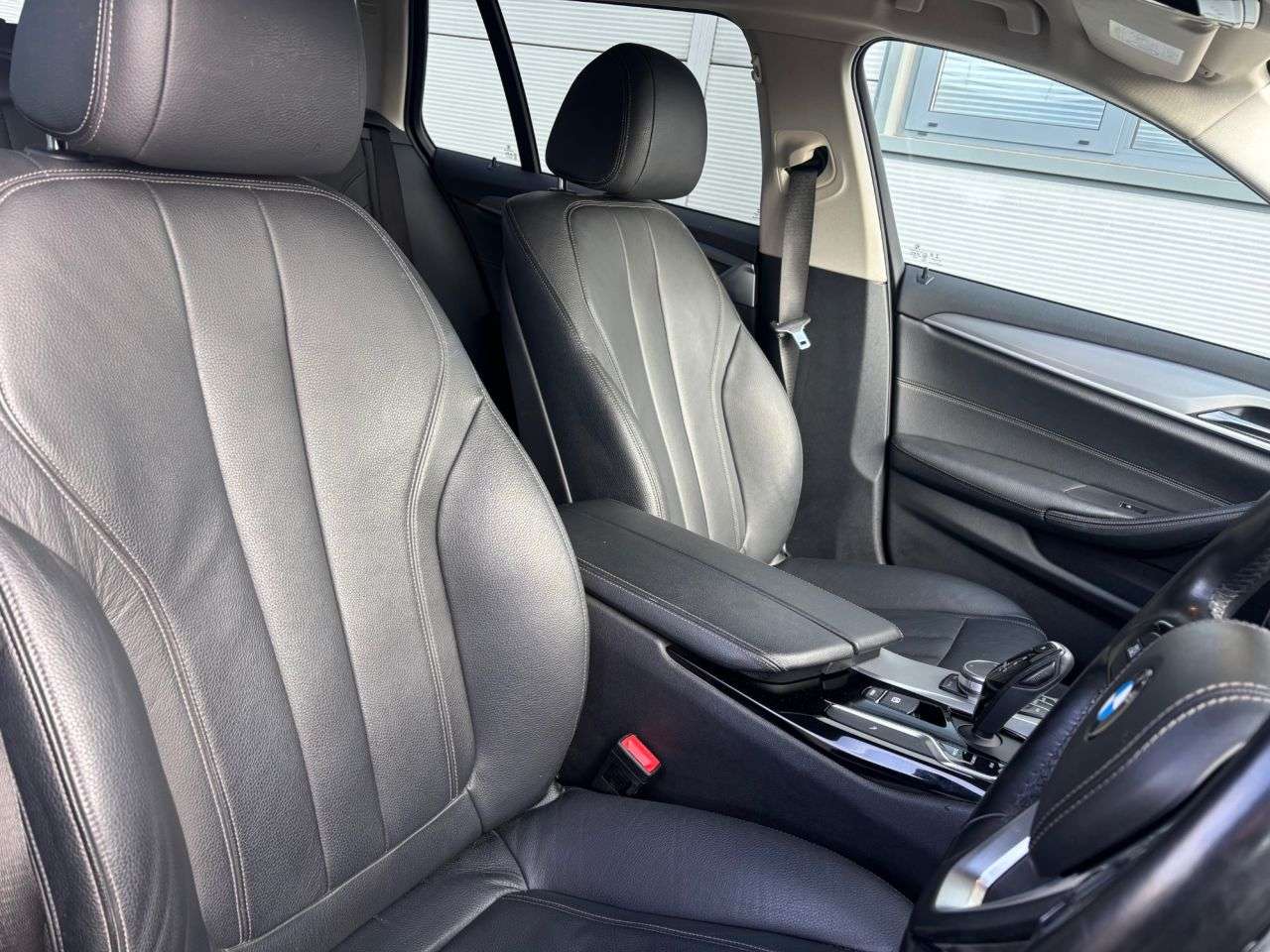 2019 BMW 5 SERIES 2019 BMW 5 SERIES