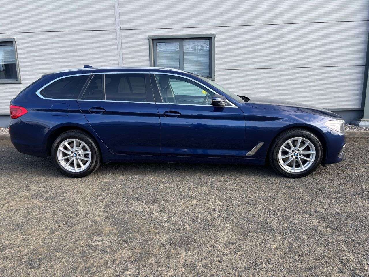 2019 BMW 5 SERIES 2019 BMW 5 SERIES