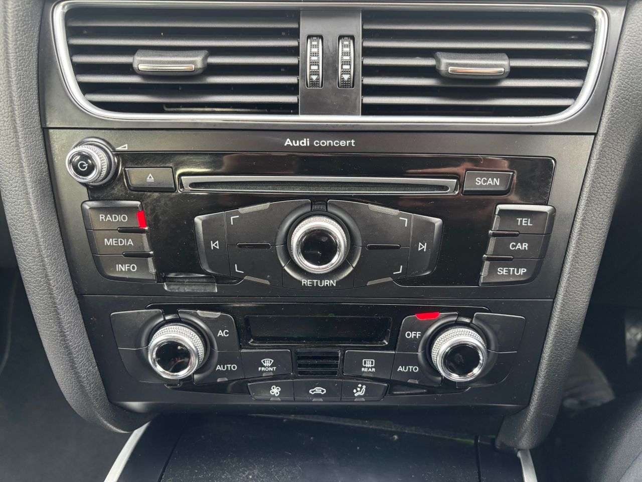 2014 AUDI A4 2014 AUDI A4