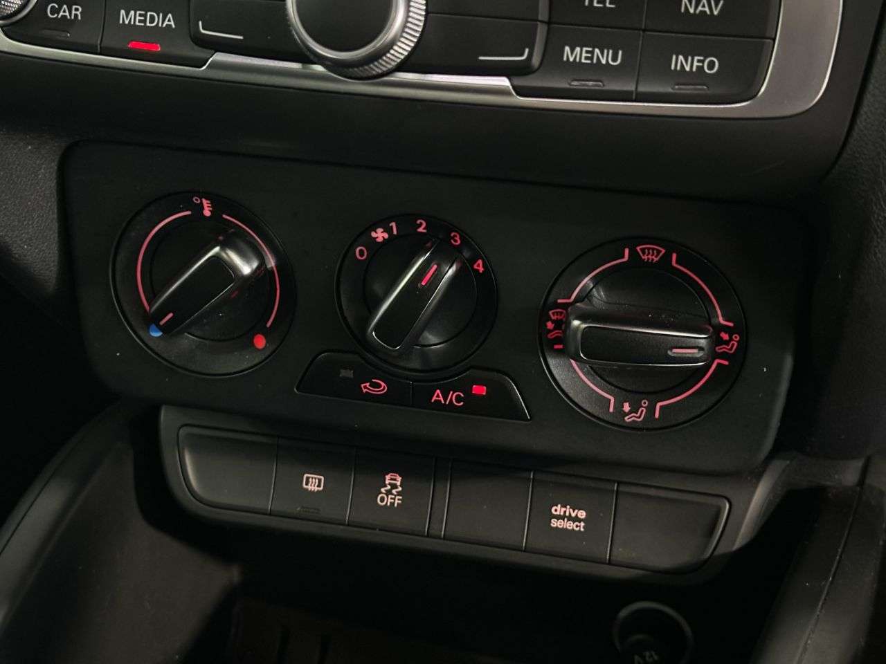 2017 AUDI A1 2017 AUDI A1