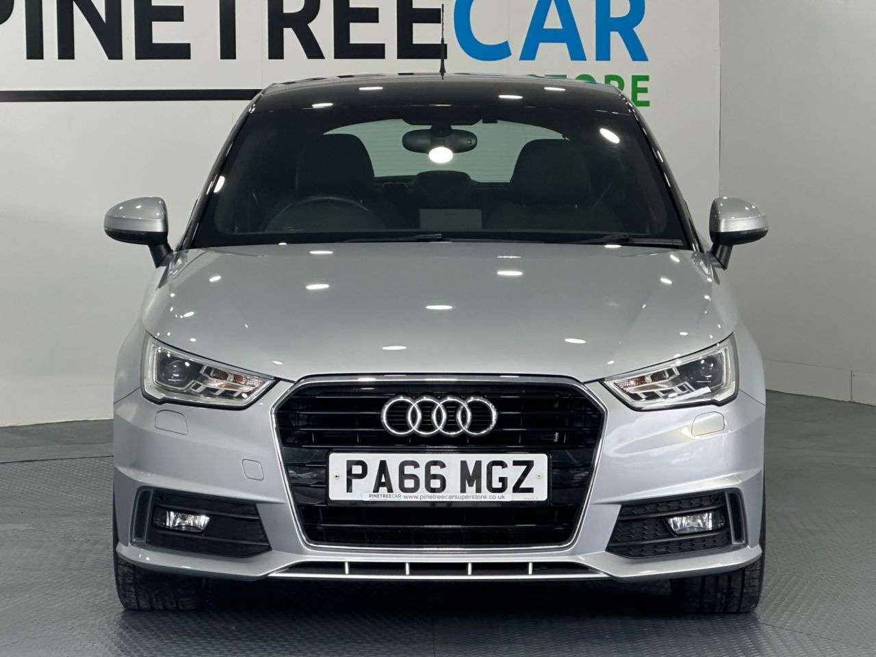 2016 AUDI A1 2016 AUDI A1