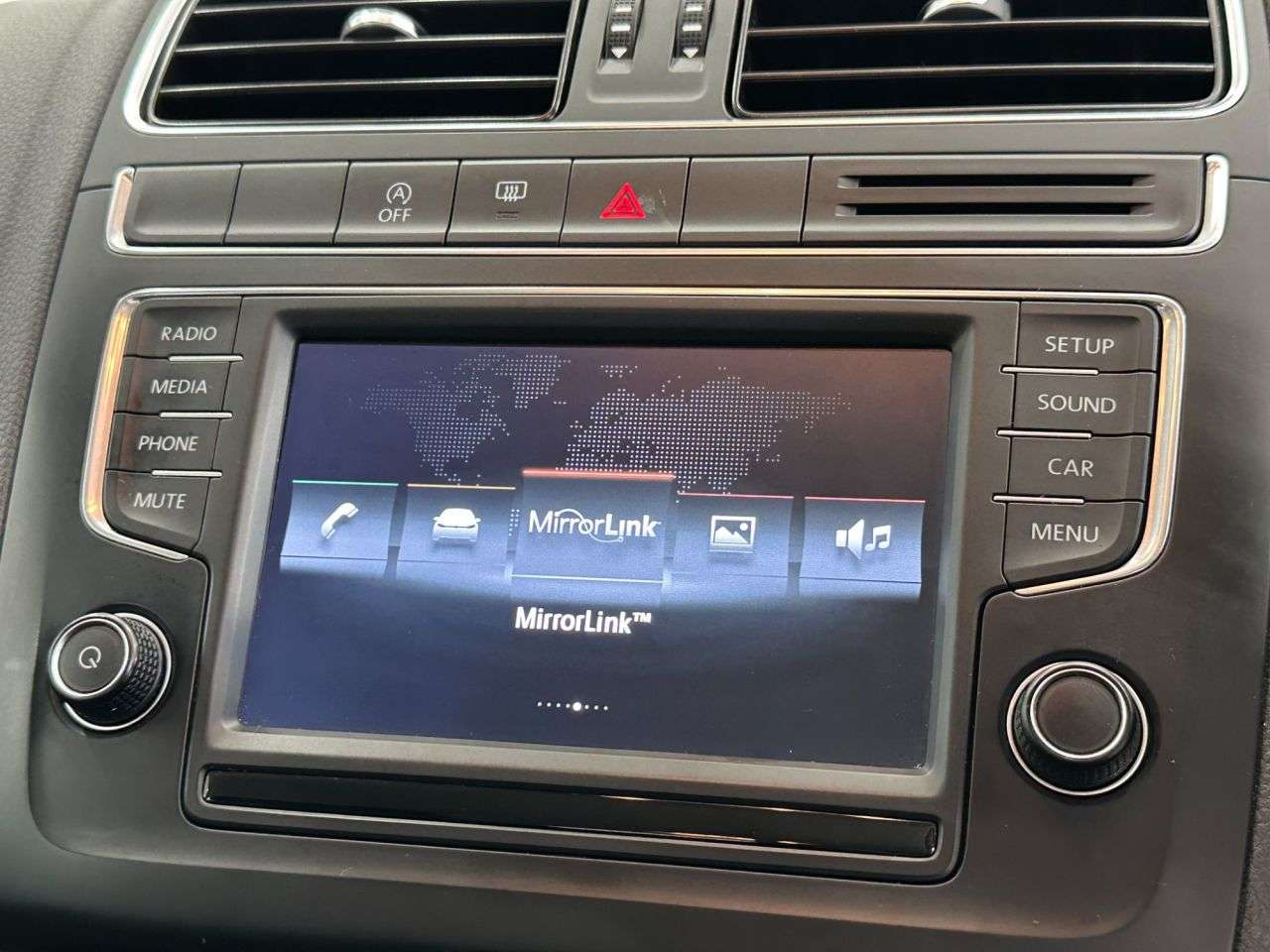 2015 VOLKSWAGEN POLO 2015 VOLKSWAGEN POLO