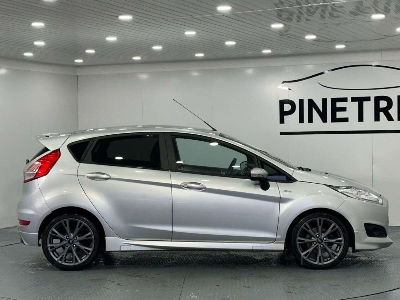 2017 FORD FIESTA 2017 FORD FIESTA