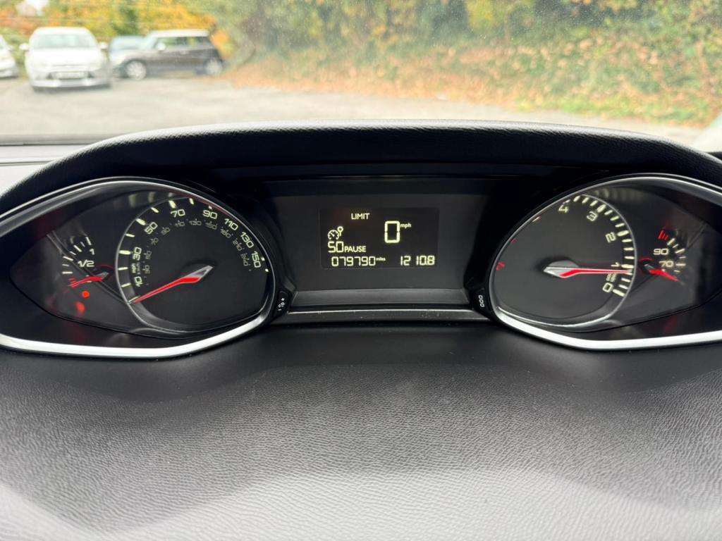 2015 PEUGEOT 308 2015 PEUGEOT 308