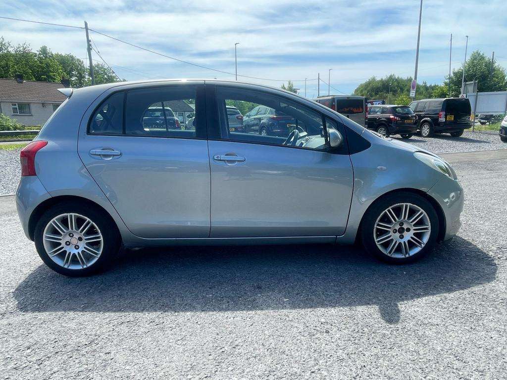 2009 TOYOTA YARIS 2009 TOYOTA YARIS