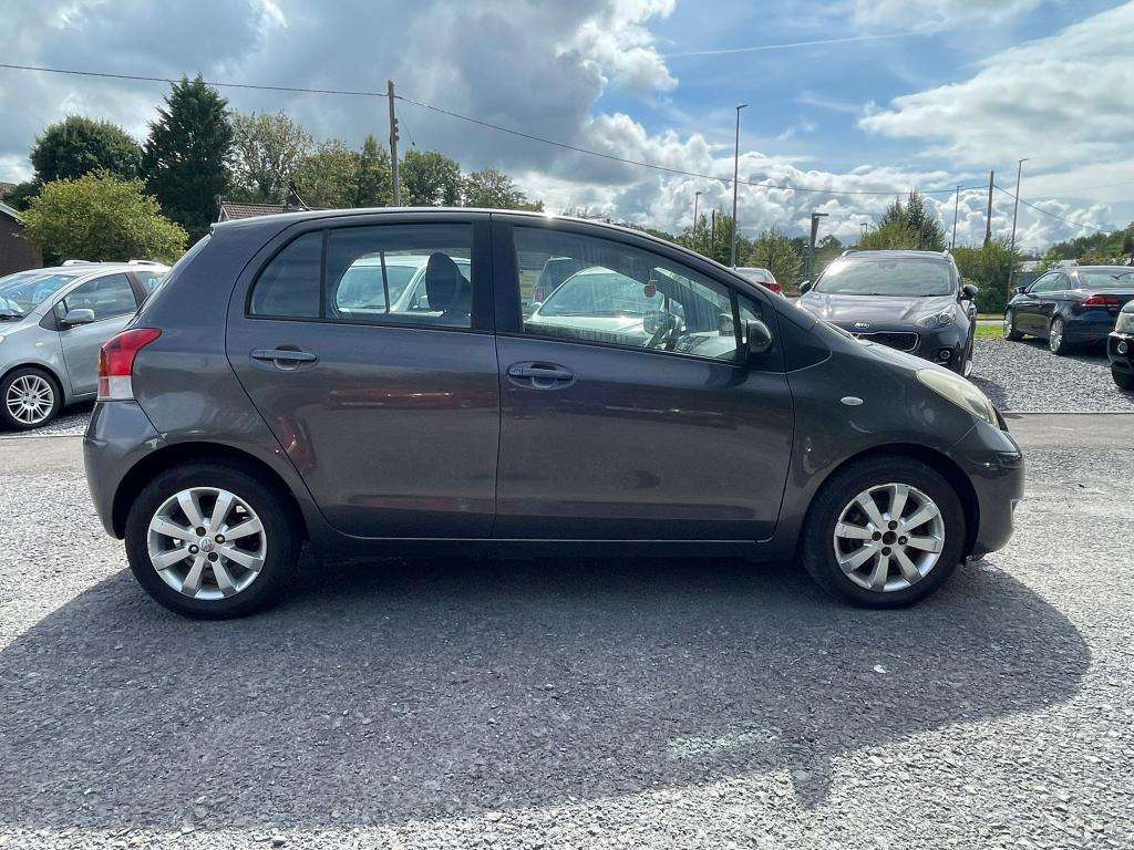 2009 TOYOTA YARIS 2009 TOYOTA YARIS