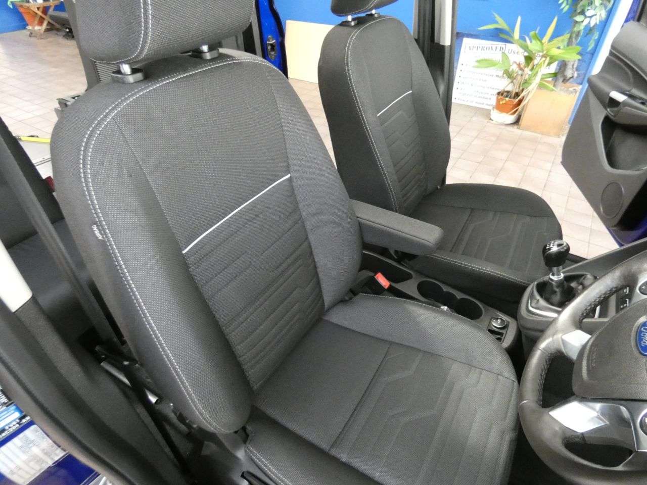 2017 FORD GRAND TOURNEO CONNECT 2017 FORD GRAND TOURNEO CONNECT